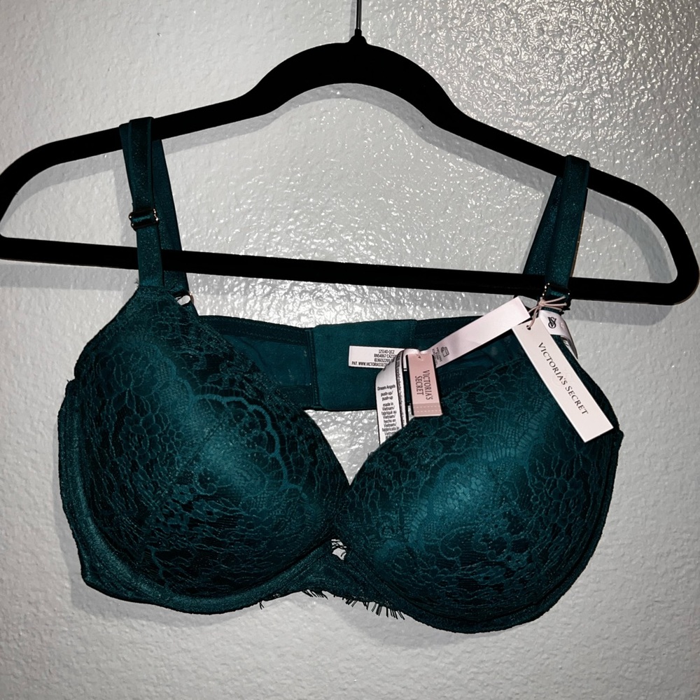 New Victorias secret angel push-up bra 38D